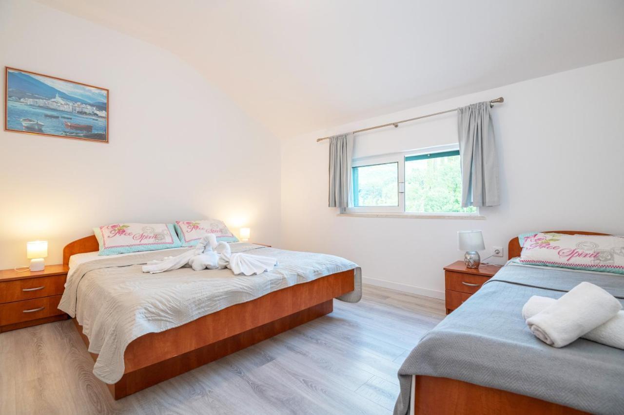Apartments Dubelj Komolac Dış mekan fotoğraf