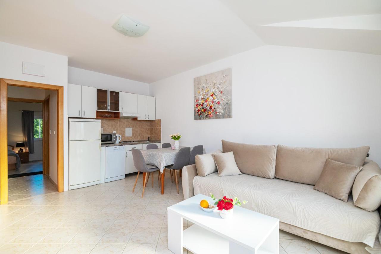 Apartments Dubelj Komolac Dış mekan fotoğraf