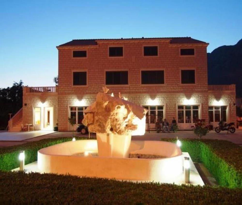 Apartments Dubelj Komolac Dış mekan fotoğraf
