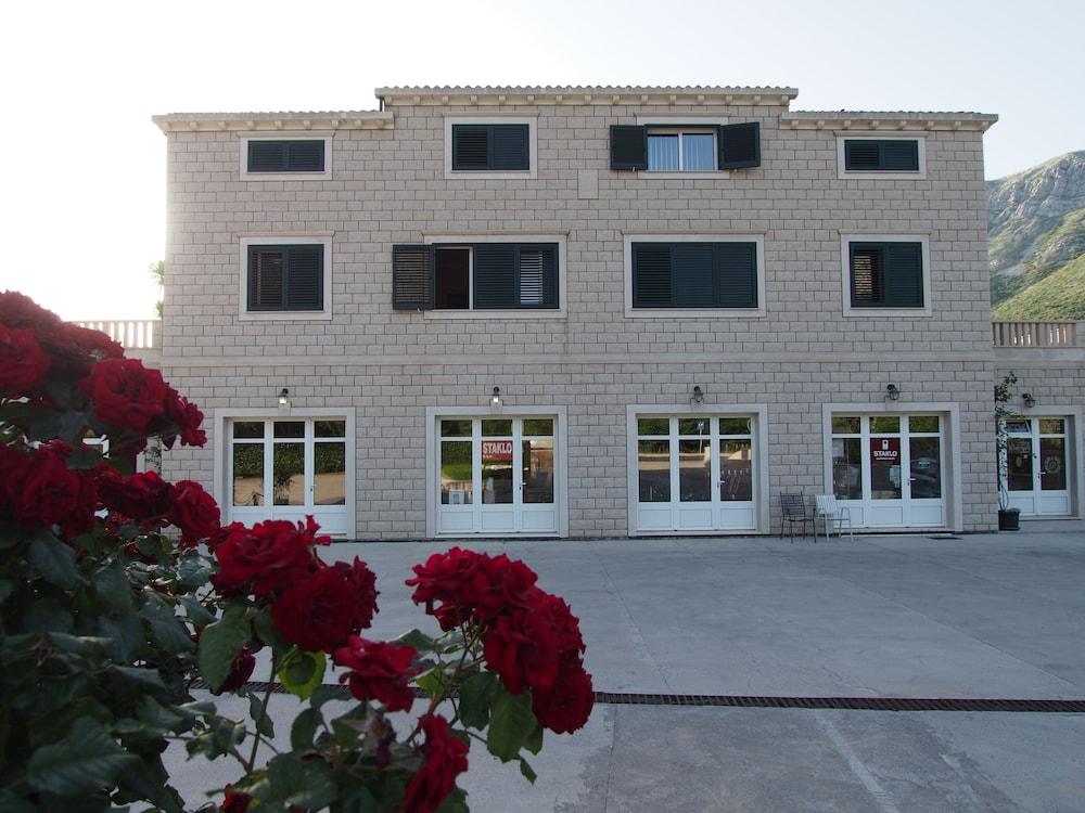 Apartments Dubelj Komolac Dış mekan fotoğraf