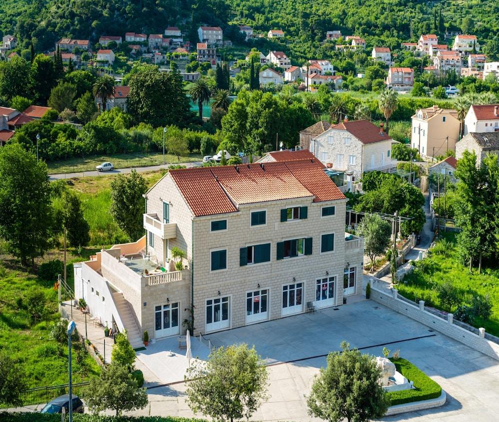 Apartments Dubelj Komolac Dış mekan fotoğraf